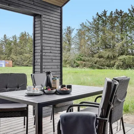 Ferienhaus Arlina *