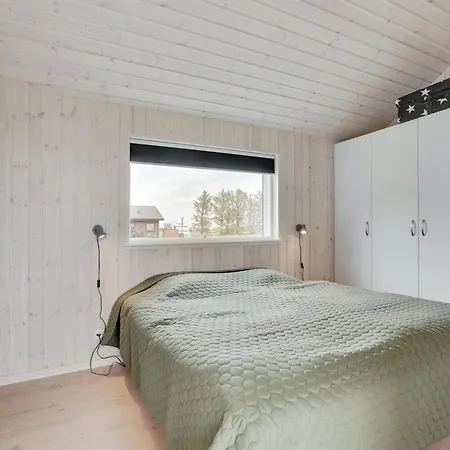 Arlina - 1-5km From The Sea By Interhome Løkken