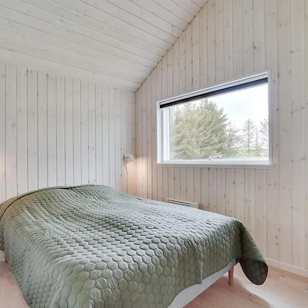 Arlina - 1-5km From The Sea By Interhome Feriehus *